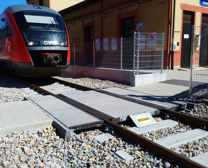 フランジウェイカバー ボーダン踏切